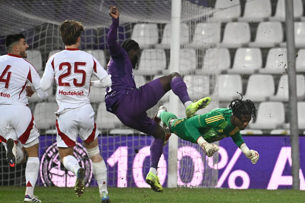 Photo de couverture de l'article Standard de Liège : Leko prône la combativité à la Slot après un point arraché