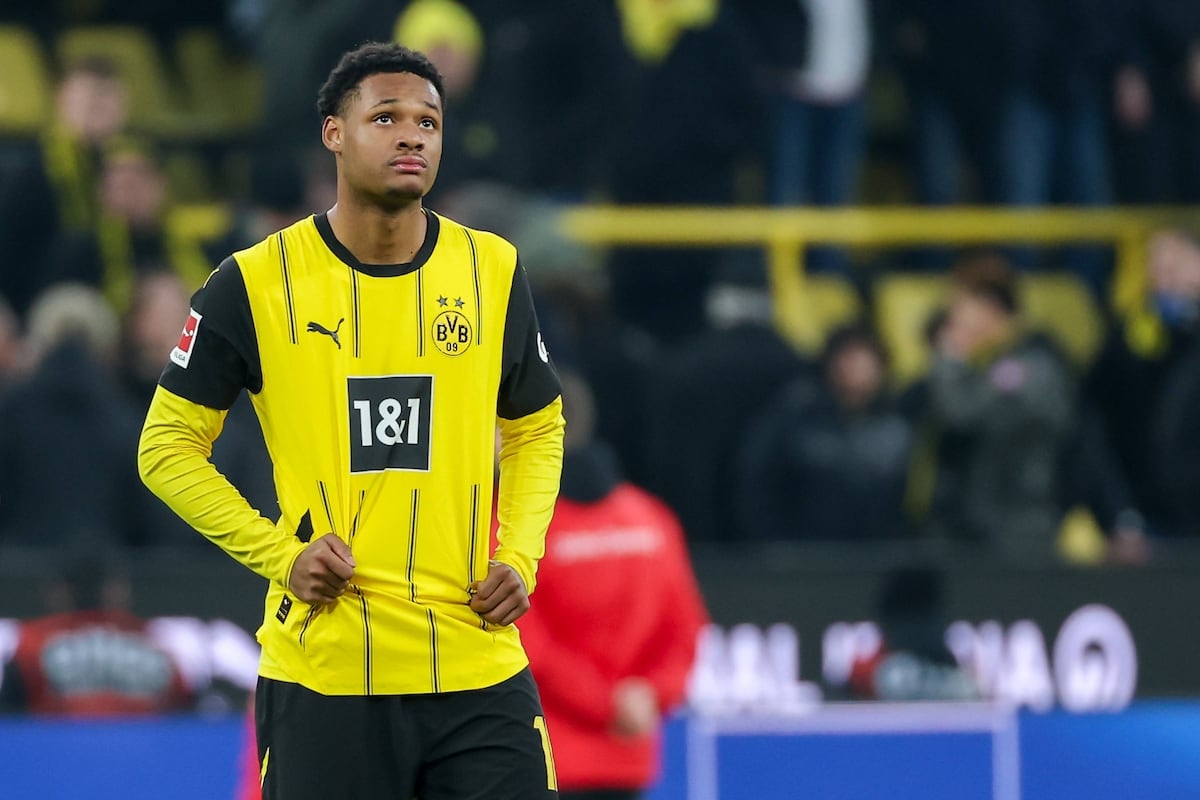 Julien Duranville au BVB : Un Jeune Talent à la Croisée des Chemins sous Niko Kovac