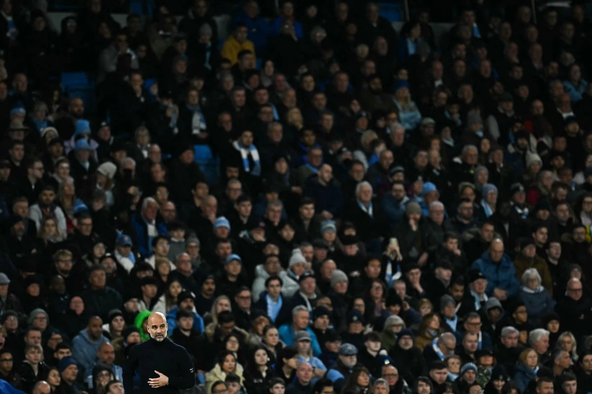 Drame au Etihad Stadium : Un décès survient lors du derby Manchester City – Manchester United