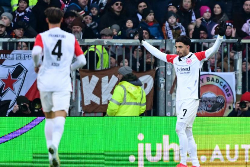 Photo de couverture de l'article Marmoush offre la victoire à Francfort contre Sankt Pauli