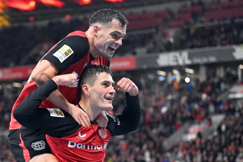 Schick et Wirtz en feu : Leverkusen écrase Fribourg avec un festival offensif