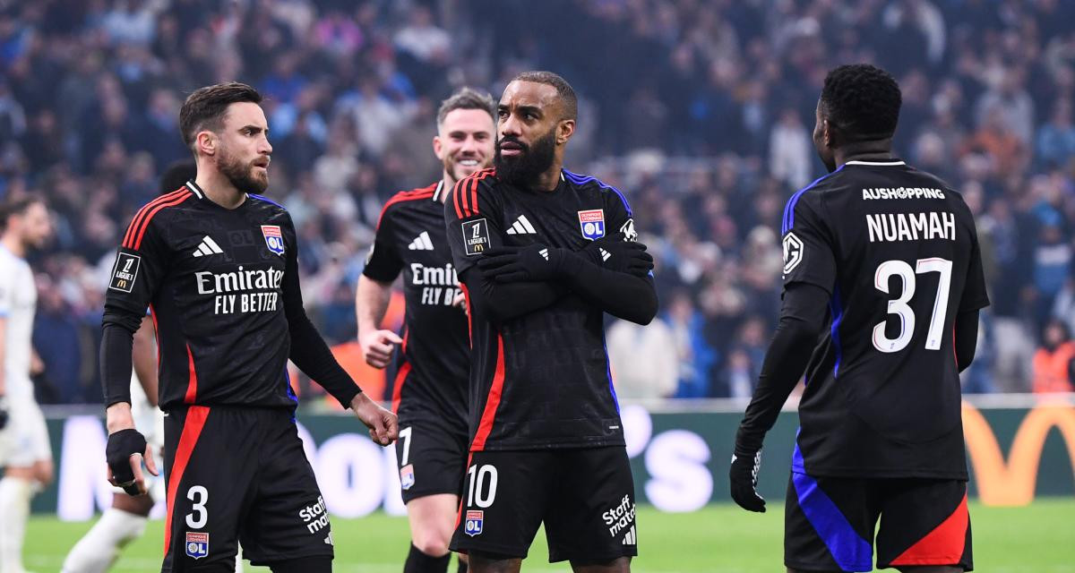 Photo de couverture de l'article « On n'est pas malade » : Lacazette rassure et défend l'Olympique Lyonnais après le choc contre Marseille