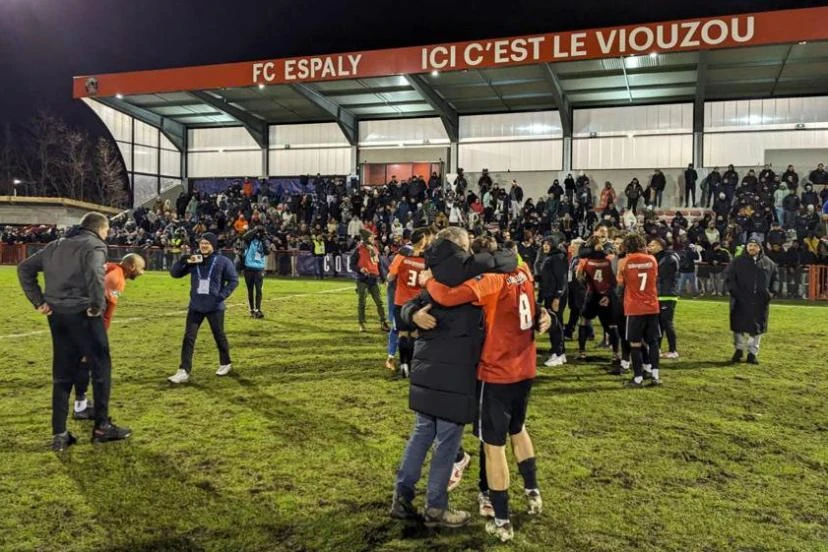 Coupe de France : Le petit poucet Espaly rêve de l'exploit face au géant PSG