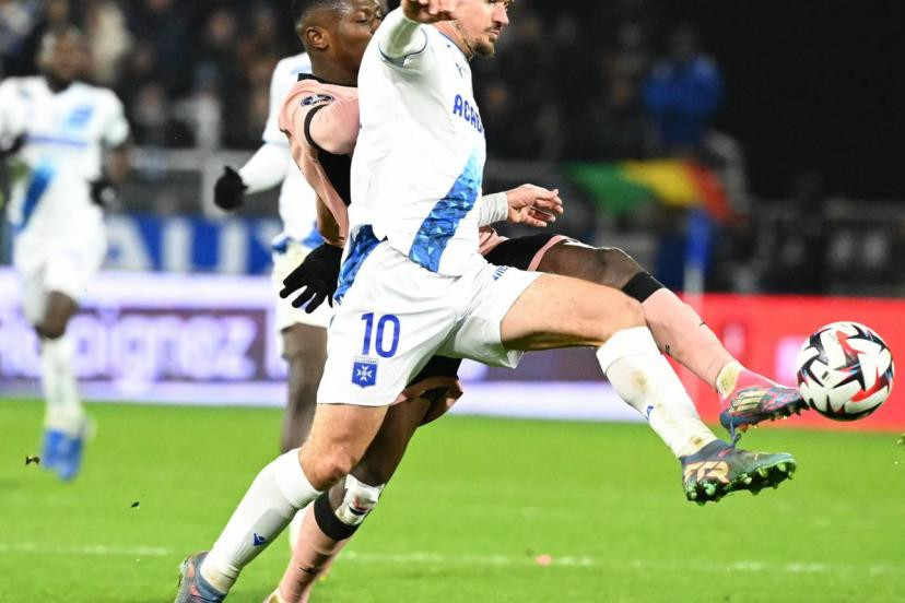 Photo de couverture de l'article Mercato : Gaëtan Perrin, la pépite d'Auxerre courtisée par Chicago Fire