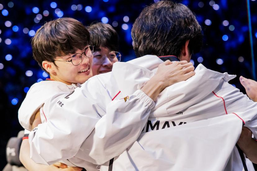 Faker et T1 écrivent l'histoire : Cinquième sacre mondial et légende confirmée