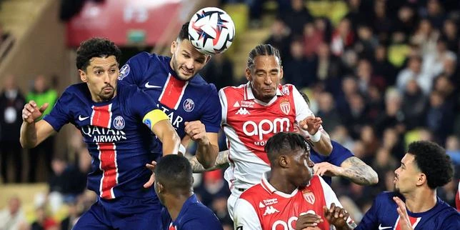 Ligue 1 : Le PSG écrase Monaco et creuse l'écart en tête du championnat