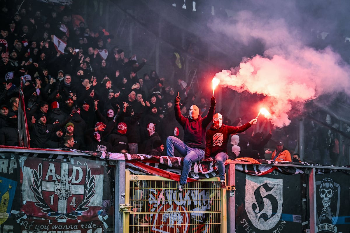 L'Antwerp Face à des Sanctions Imminentes : Le Parquet Fédéral Durcit le Ton sur les Incidents Pyrotechniques