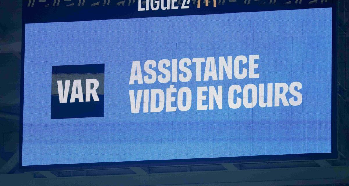 Football : L'IFAB Prépare une Réforme Révolutionnaire de l'Arbitrage Vidéo